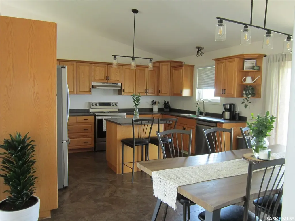 305 Venne Street Wakaw SK S0K 4P0