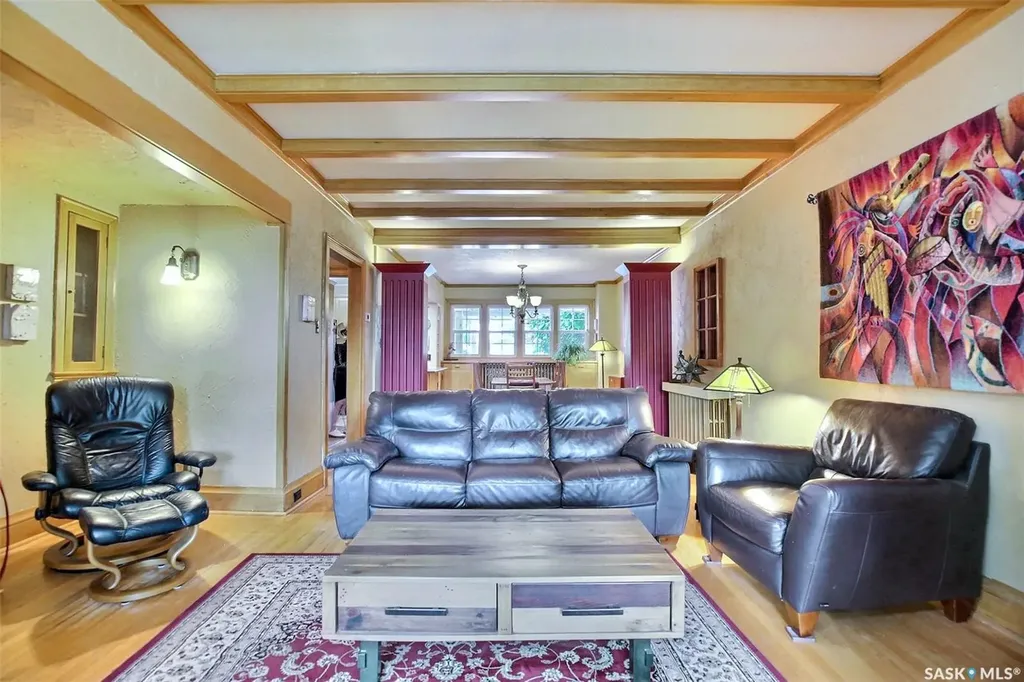 2834 Rae Street Regina SK S4S 1R3
