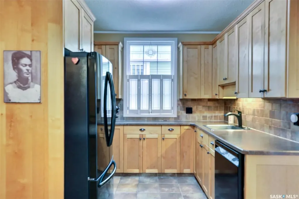 2834 Rae Street Regina SK S4S 1R3
