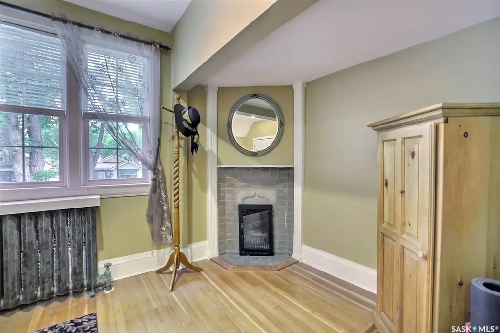 2834 Rae Street Regina SK S4S 1R3