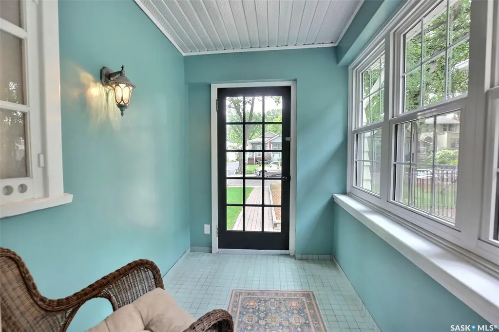 2834 Rae Street Regina SK S4S 1R3