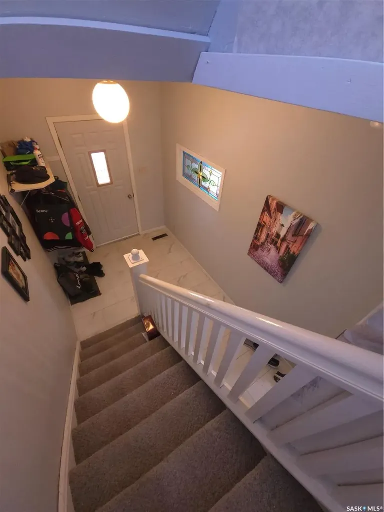 36 21st Street E Prince Albert SK S6V 1L8