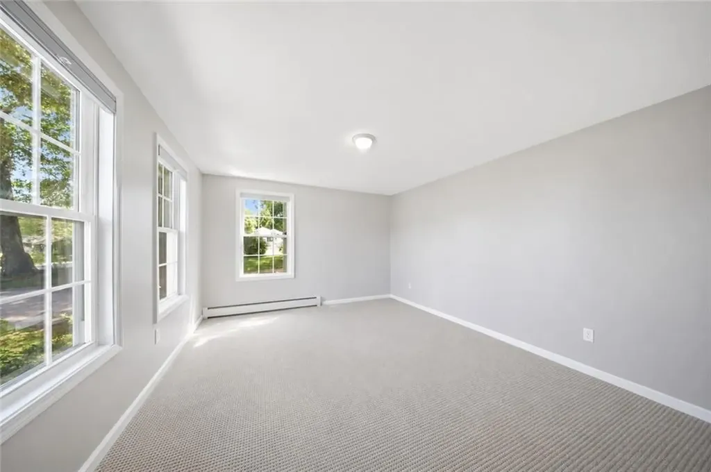 78 Riverside Drive South Kingstown RI 02879