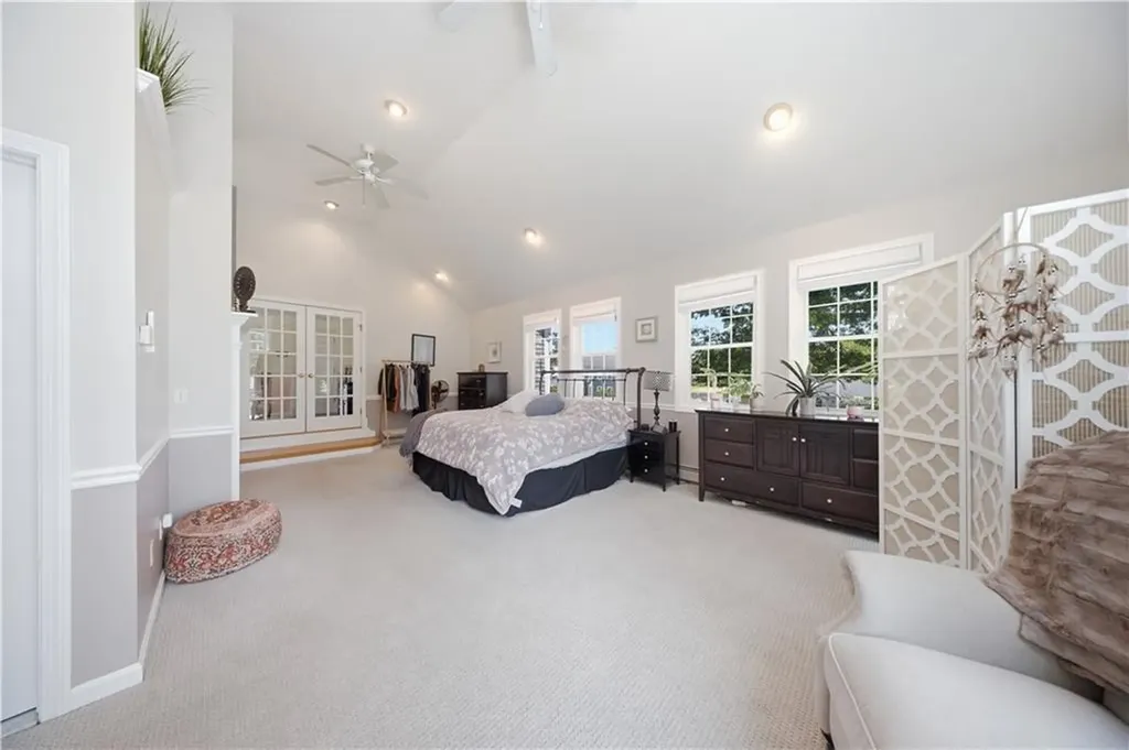78 Riverside Drive South Kingstown RI 02879