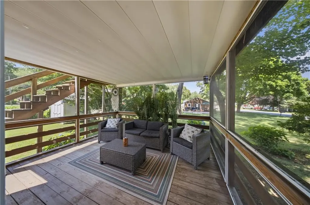 78 Riverside Drive South Kingstown RI 02879