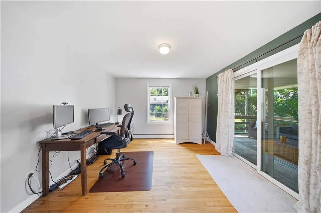 78 Riverside Drive South Kingstown RI 02879