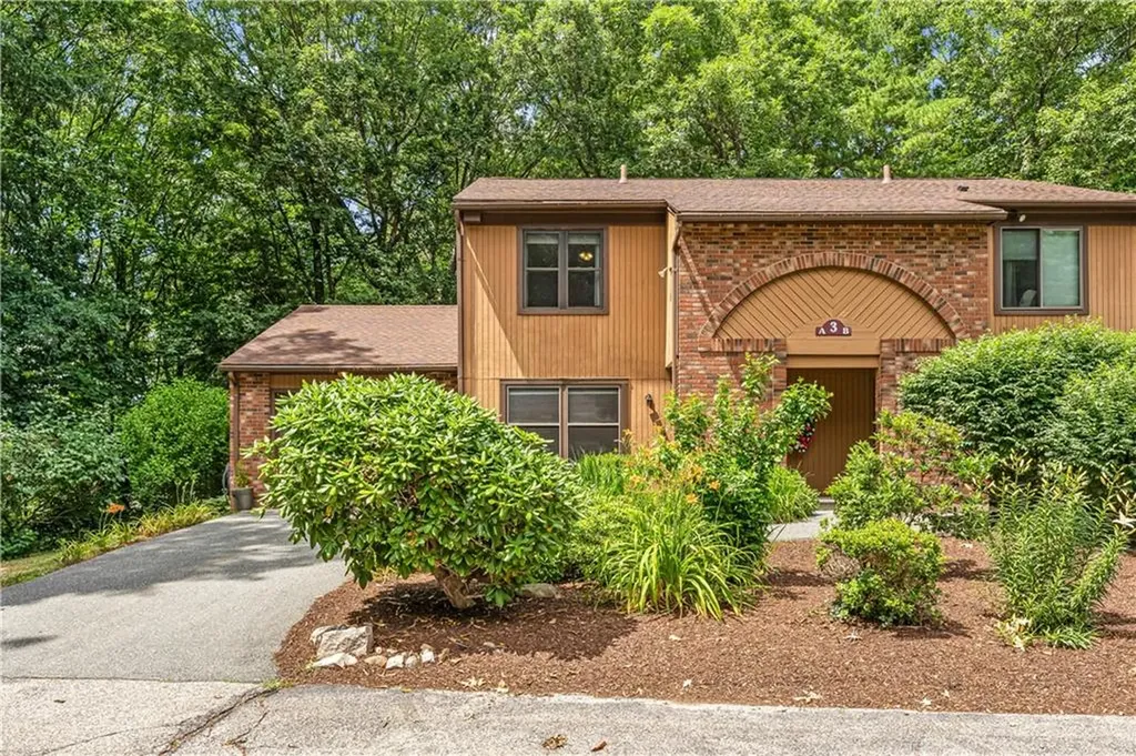 3 Quail Circle Smithfield RI 02917