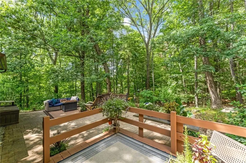 3 Quail Circle Smithfield RI 02917
