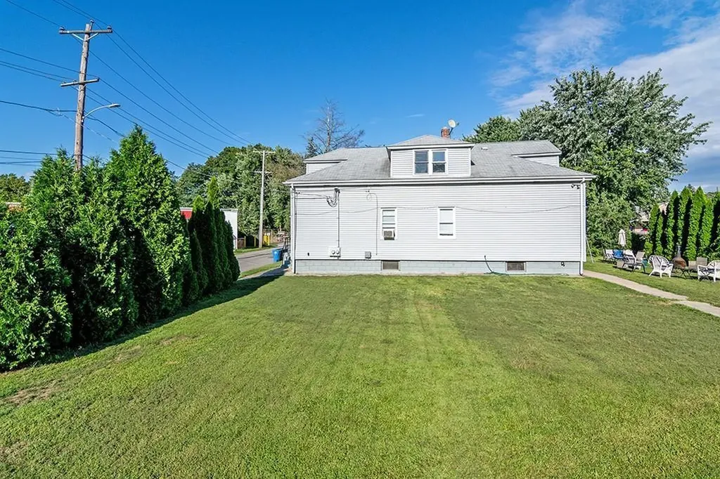 5 Pomham Street Cranston RI 02910