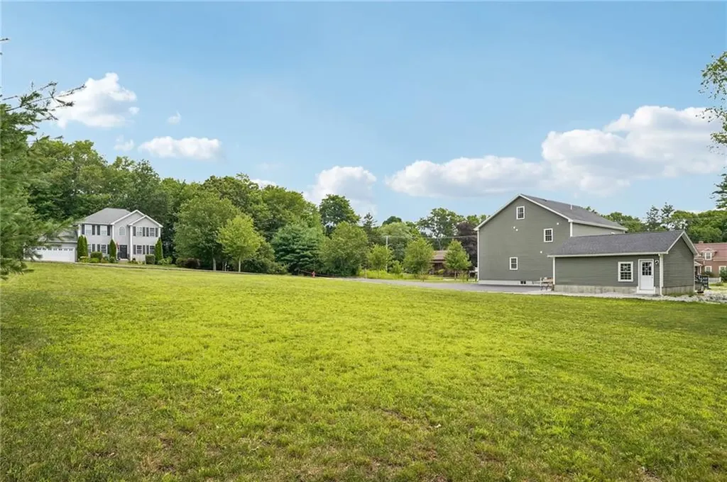 65 Oakland Avenue Burrillville RI 02858