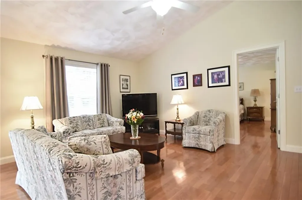 120 Country Meadow Lane Glocester RI 02814