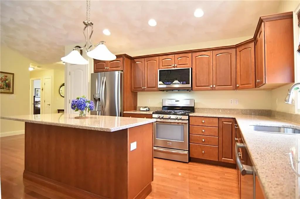 120 Country Meadow Lane Glocester RI 02814