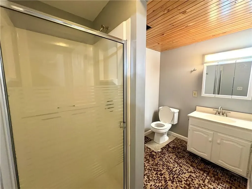86 Peaked Rock Road South Kingstown RI 02879