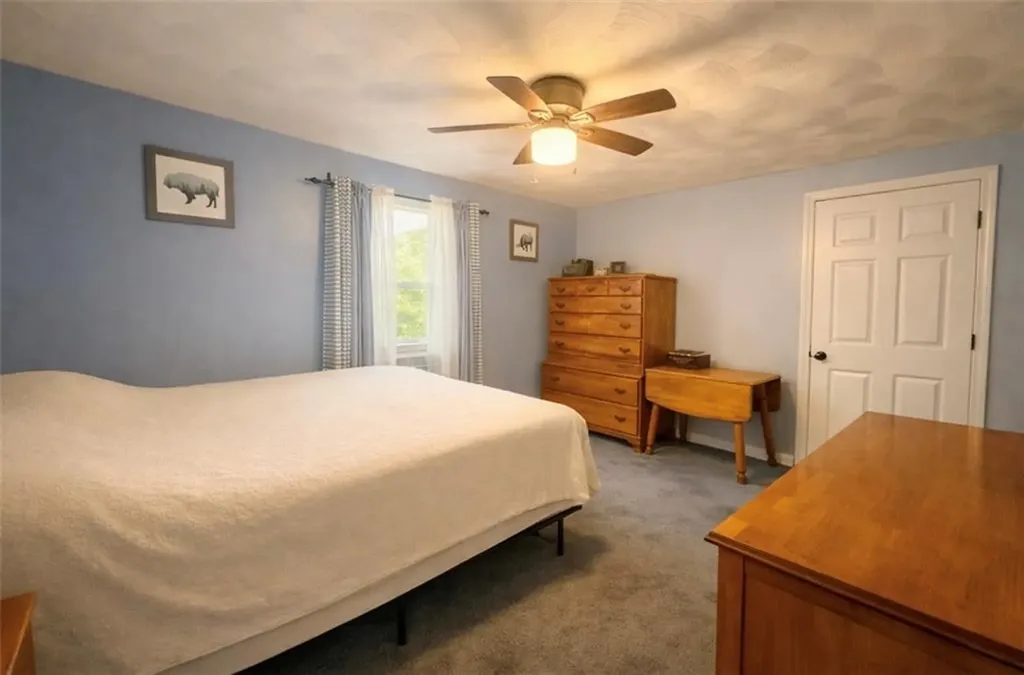 86 Peaked Rock Road South Kingstown RI 02879