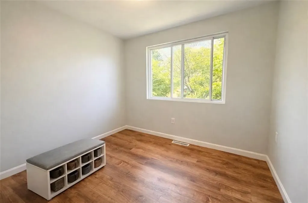 86 Peaked Rock Road South Kingstown RI 02879