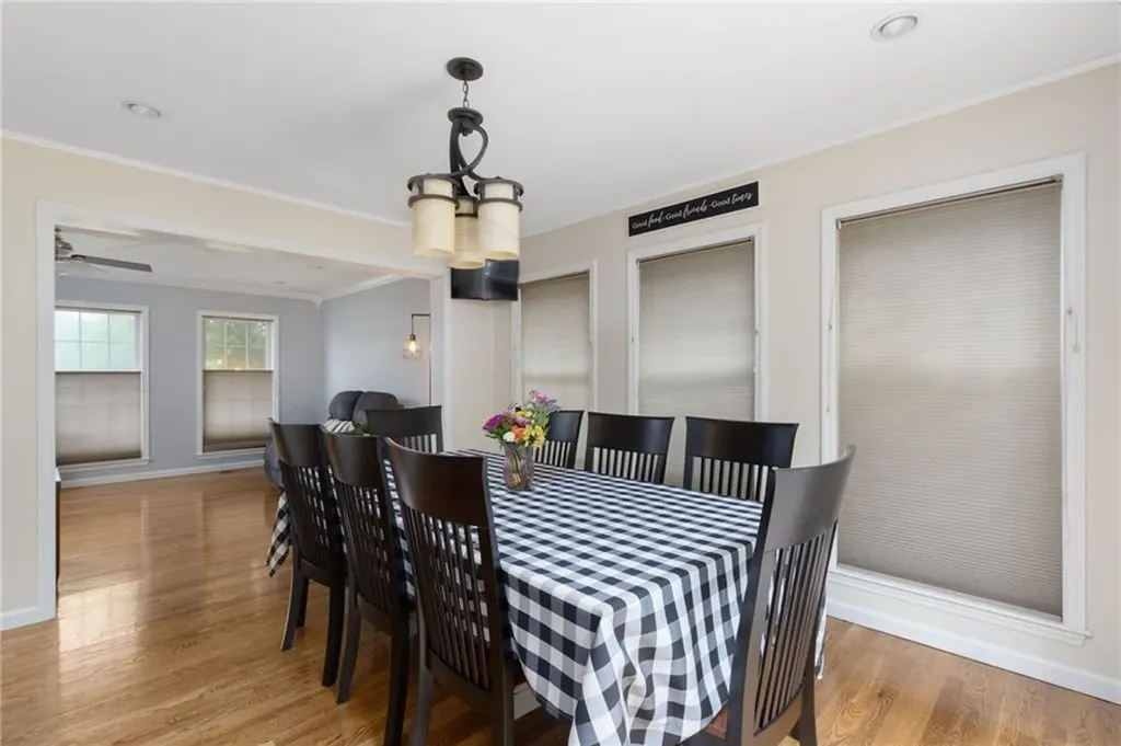 2 Daniel Way Scituate RI 02831