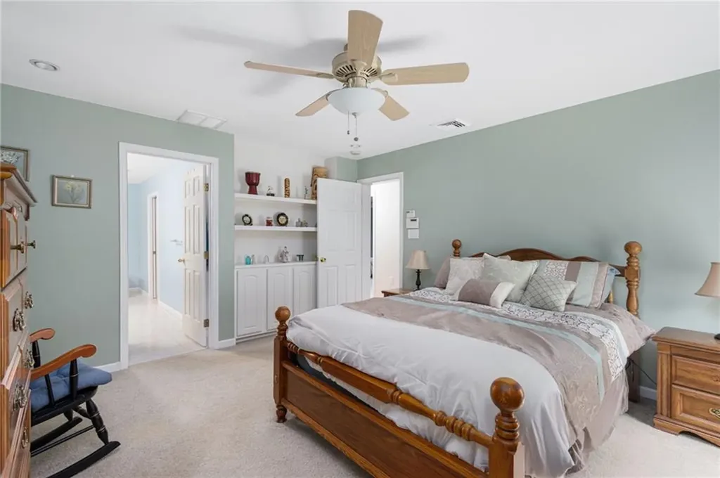 2 Daniel Way Scituate RI 02831