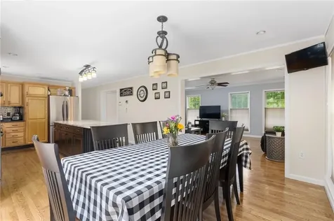 2 Daniel Way Scituate RI 02831