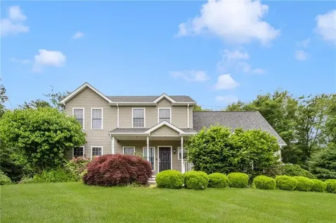 2 Daniel Way Scituate RI 02831