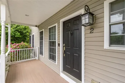 2 Daniel Way Scituate RI 02831