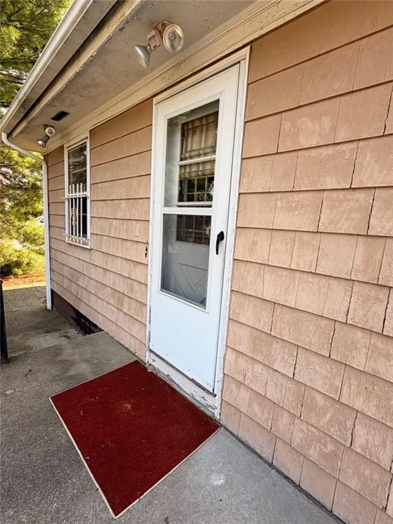 565 Mount Pleasant Avenue Providence RI 02908