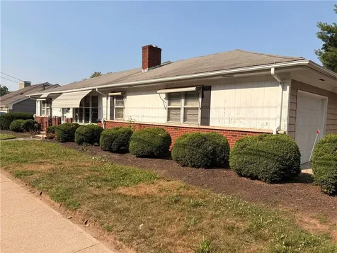 565 Mount Pleasant Avenue Providence RI 02908