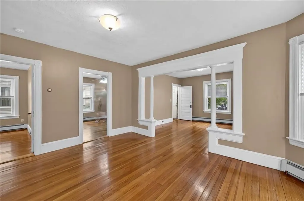 68 9th Street Providence RI 02906
