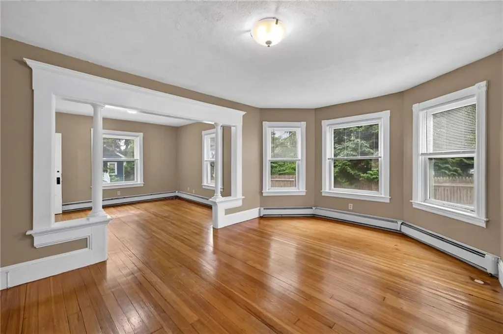 68 9th Street Providence RI 02906