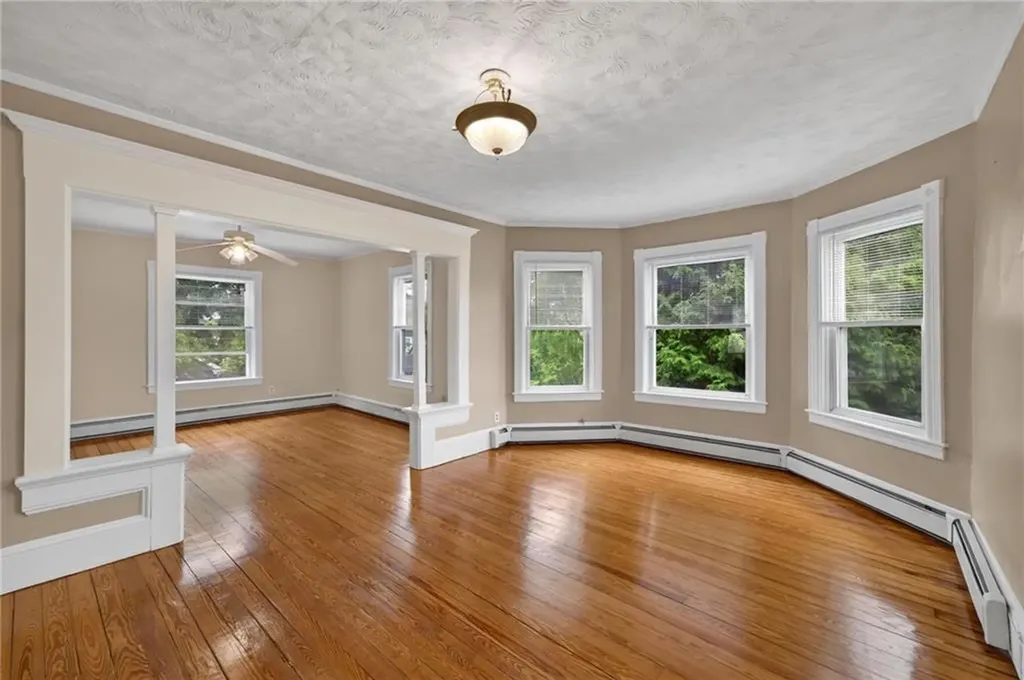 68 9th Street Providence RI 02906
