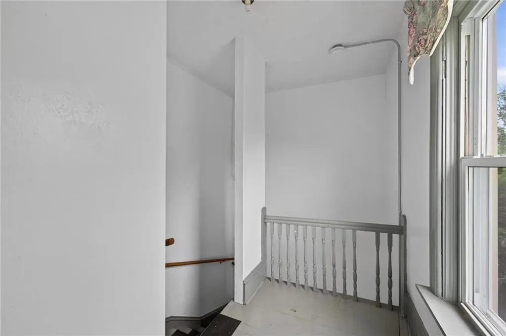 68 9th Street Providence RI 02906