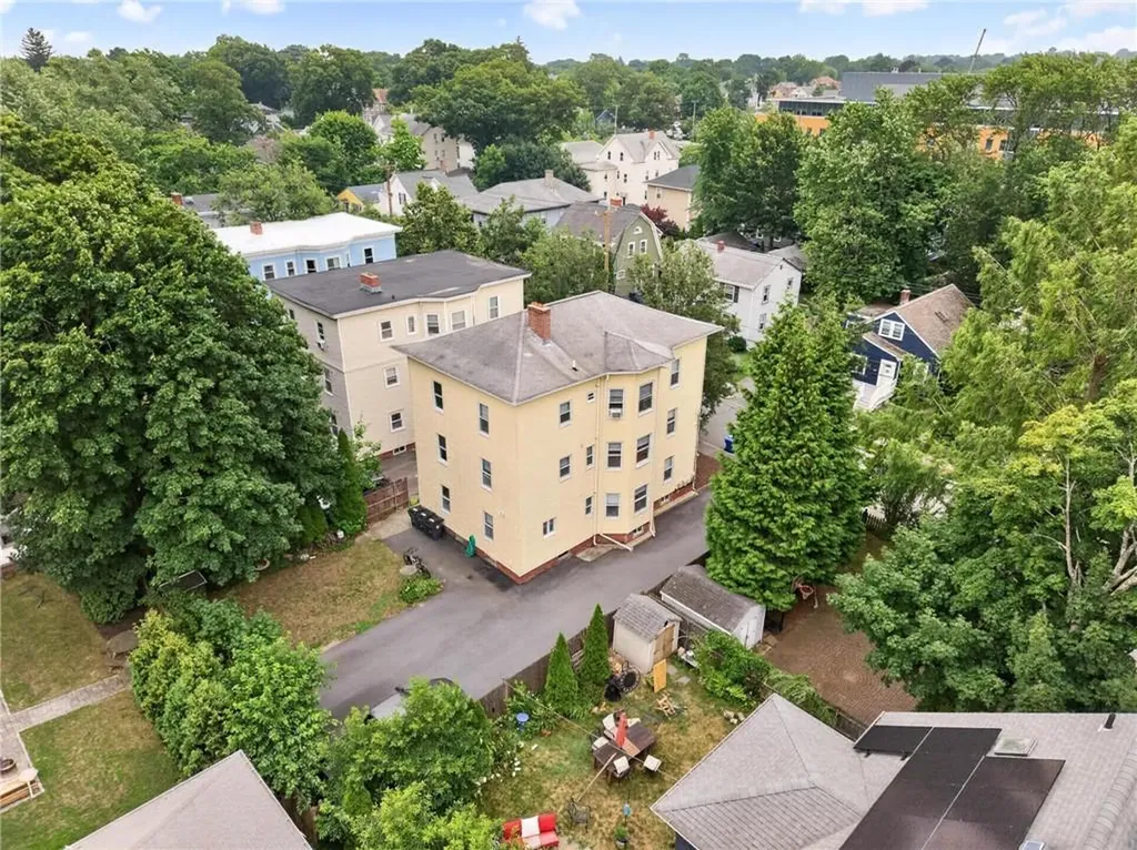 68 9th Street Providence RI 02906