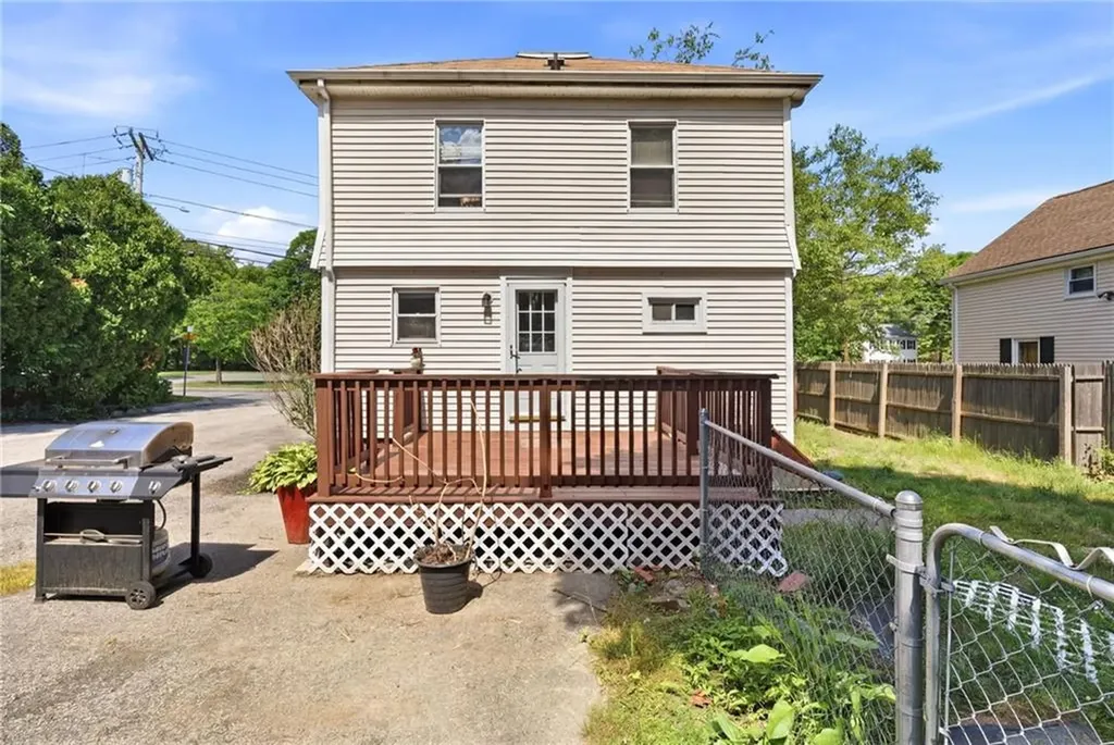 515 Davisville Road North Kingstown RI 02852