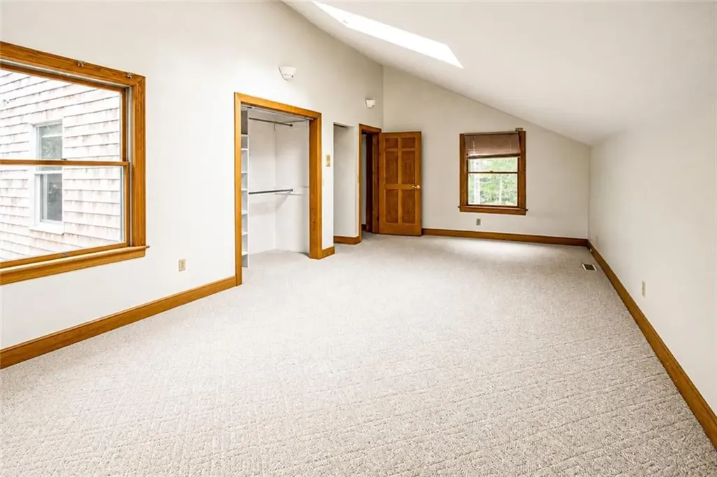 413 Eagleville Road Tiverton RI 02878