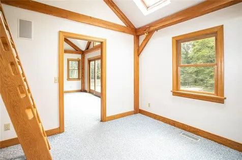 413 Eagleville Road Tiverton RI 02878