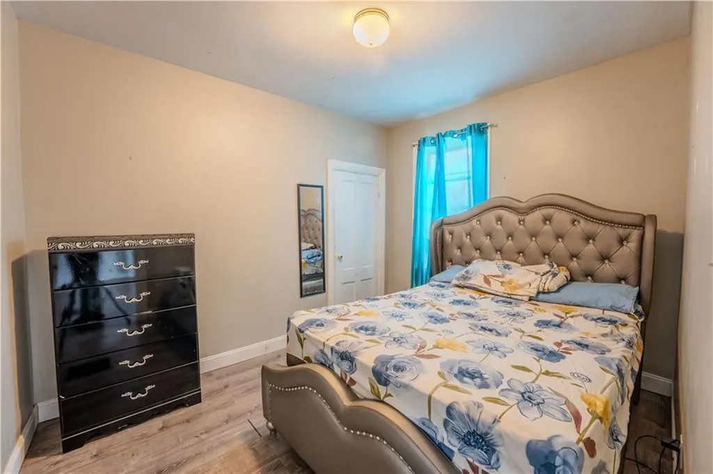 98 Stanwood Street Providence RI 02907