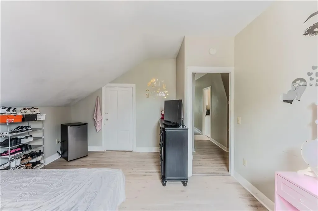 98 Stanwood Street Providence RI 02907