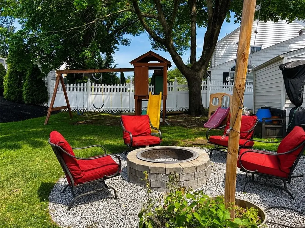 97 Fairfield Road Cranston RI 02910