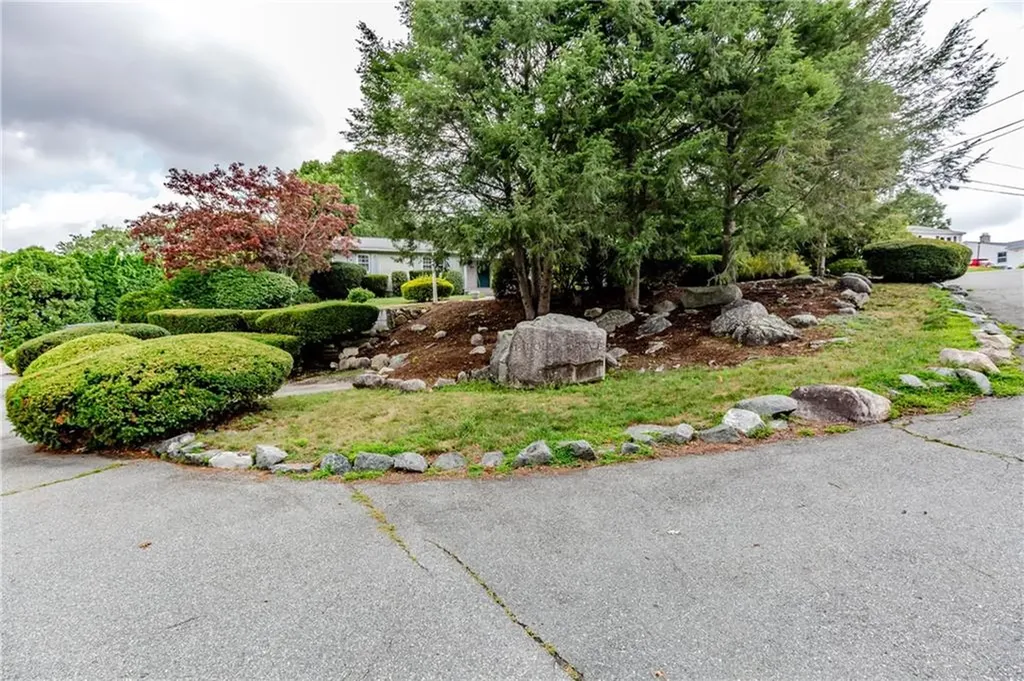 1 Polly Drive North Providence RI 02911