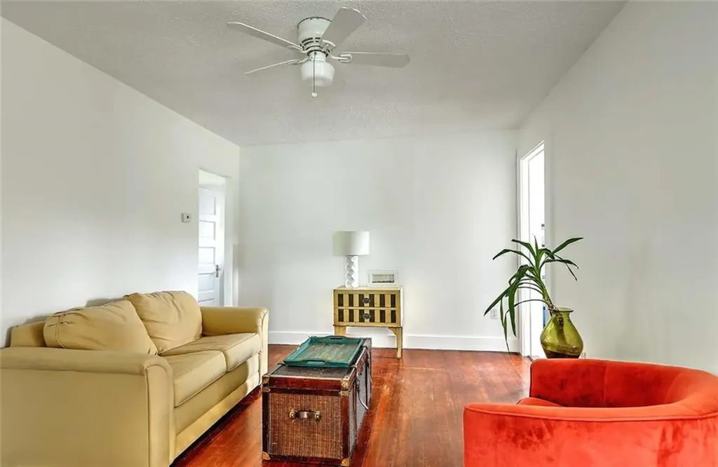 59 Booth Avenue East Providence RI 02915