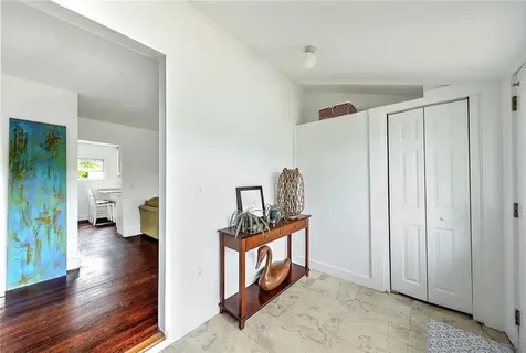 59 Booth Avenue East Providence RI 02915
