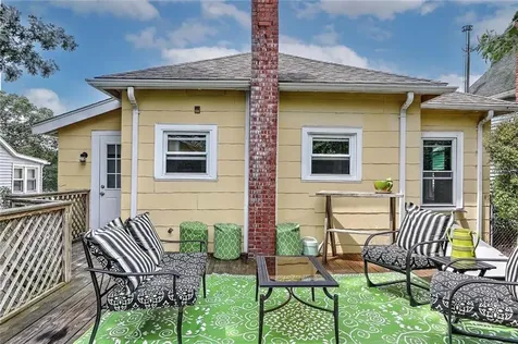 59 Booth Avenue East Providence RI 02915