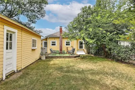 59 Booth Avenue East Providence RI 02915