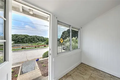 59 Booth Avenue East Providence RI 02915