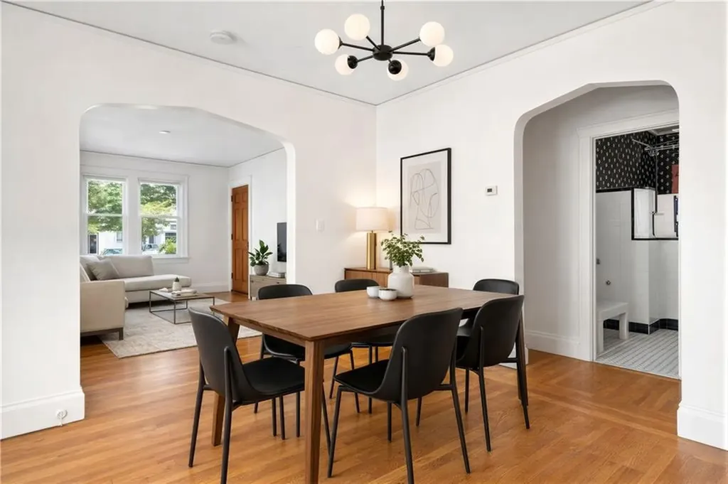 30 Iona Street Providence RI 02908