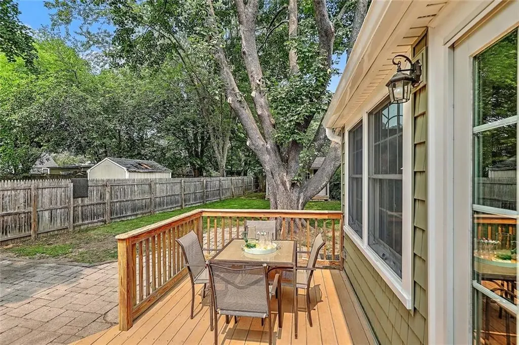 88 Nichols Road North Kingstown RI 02852