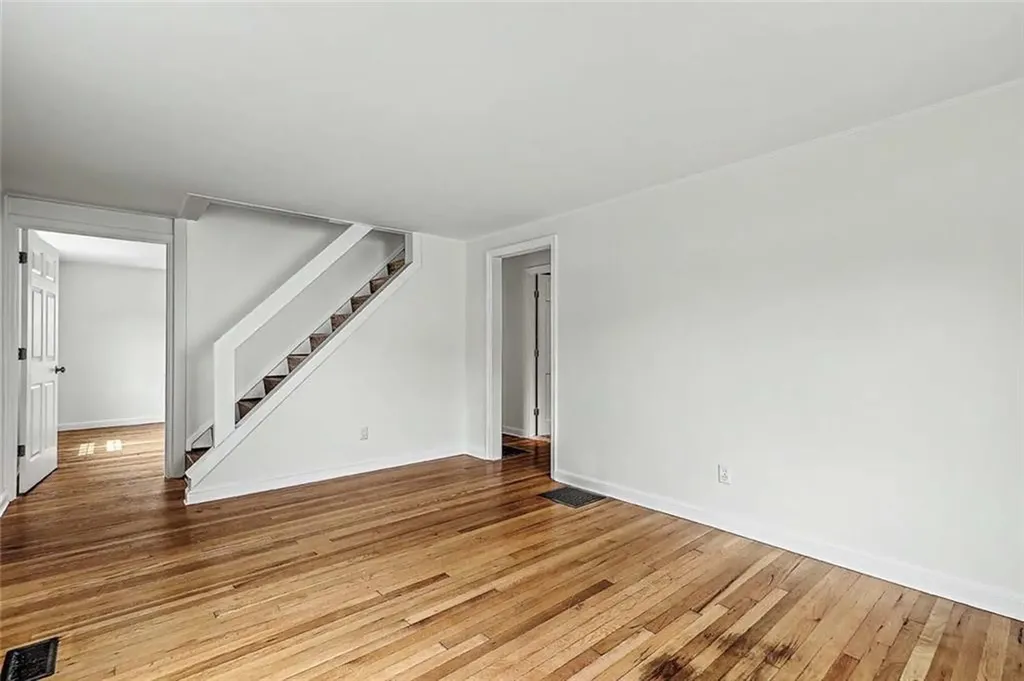 88 Nichols Road North Kingstown RI 02852