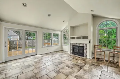 88 Nichols Road North Kingstown RI 02852