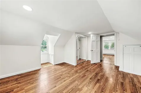 88 Nichols Road North Kingstown RI 02852