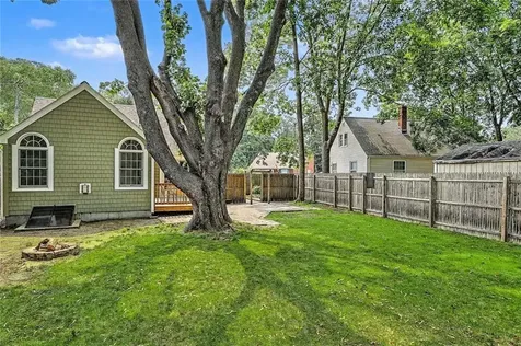 88 Nichols Road North Kingstown RI 02852