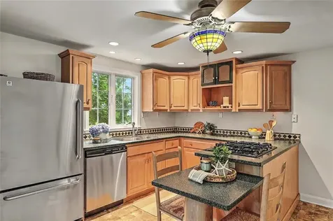 88 Nichols Road North Kingstown RI 02852